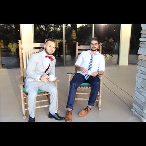 Meet your Posher, Yamil